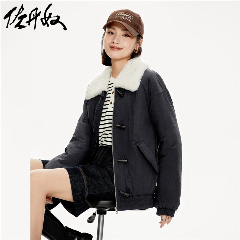 佐丹奴外套女装厚实梭织毛绒翻领牛角扣宽松棉衣外套 18373218