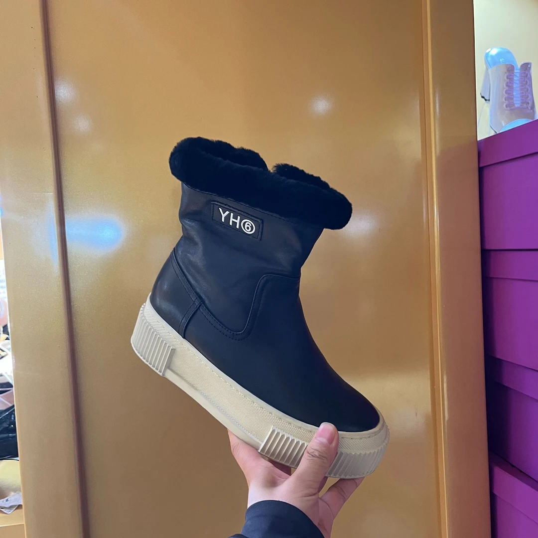 知足敏儿厚底纯皮短靴女鞋853c-3（样品清版)