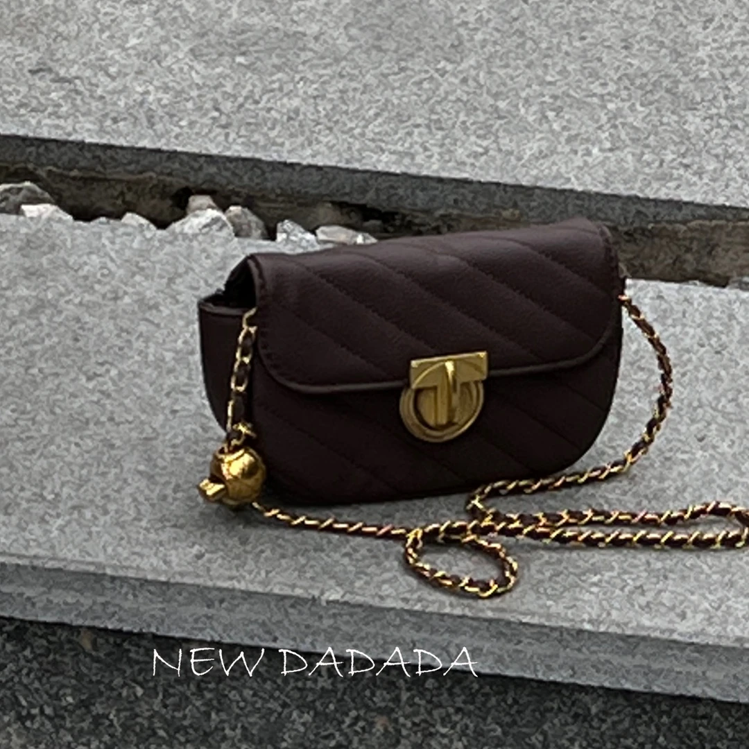 利达 NEW DADADA【利达同款】女士小众时尚百搭黑色单肩包TE209