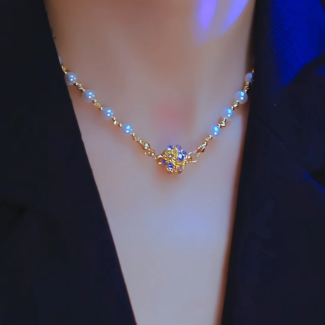 钛钢仿珍珠项链 【磁吸绣球】贝珠项链女秋冬新品毛衣链轻奢锁骨链