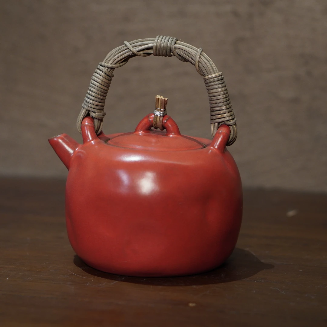 【小田甄陶】山楂红-梵山堂-竹叶提梁壶-500CC（W0393）