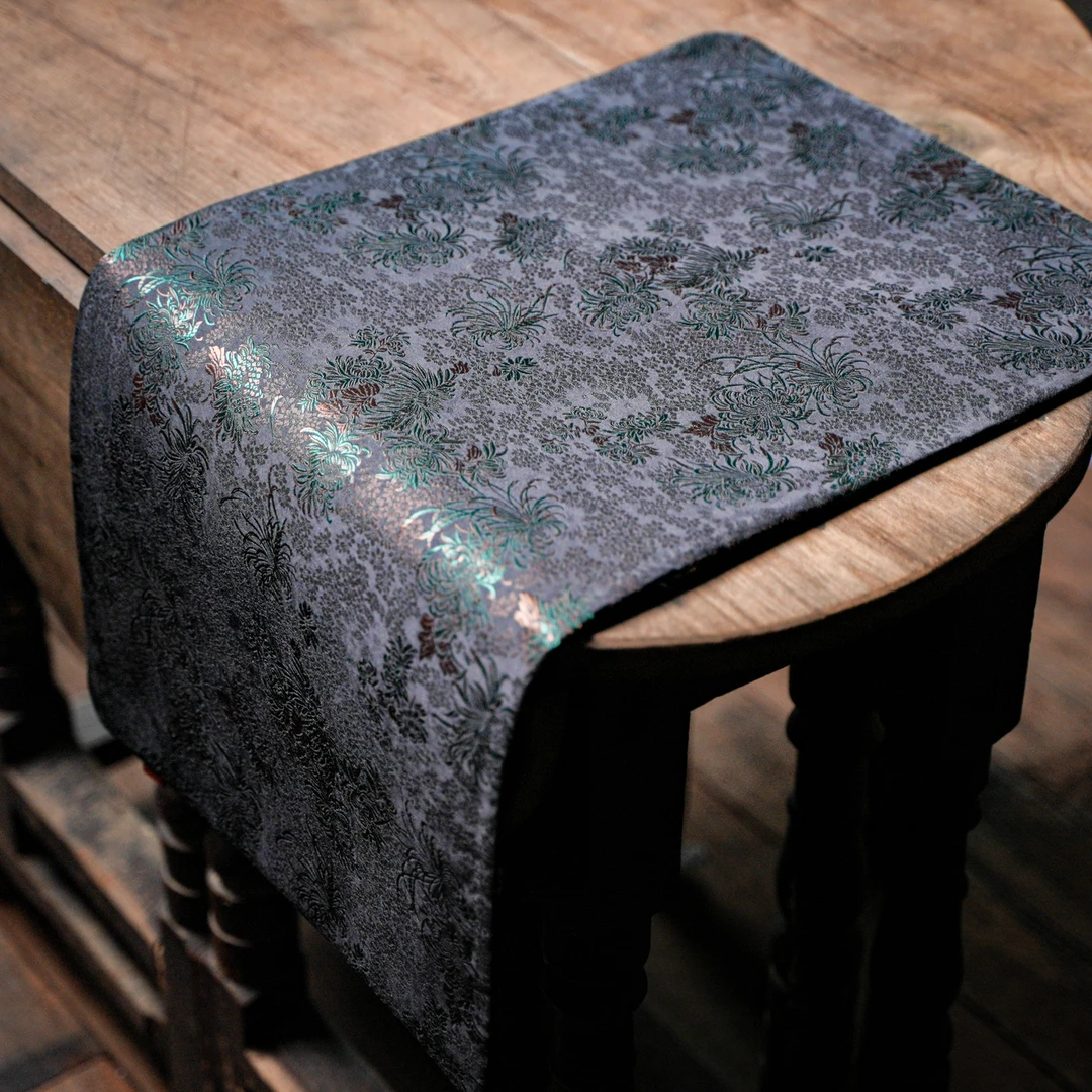 【小田甄陶】<蝶影秋菊>墨绿色双面圆角织锦茶席66*36（慢蓝S0838）