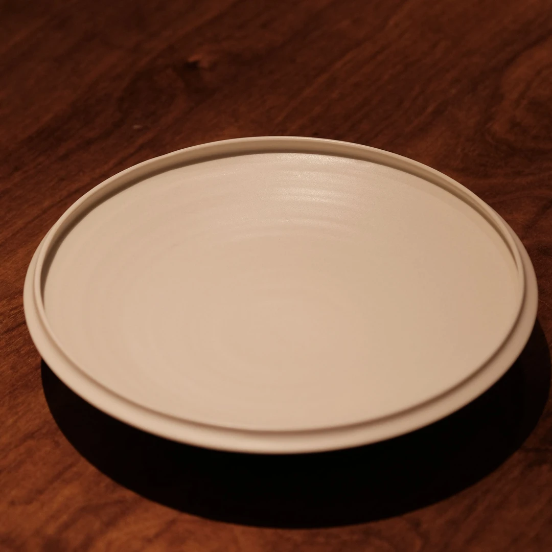 【小田甄陶】圆梦系列餐具 YM2400040 有边大号盘-直径25cm