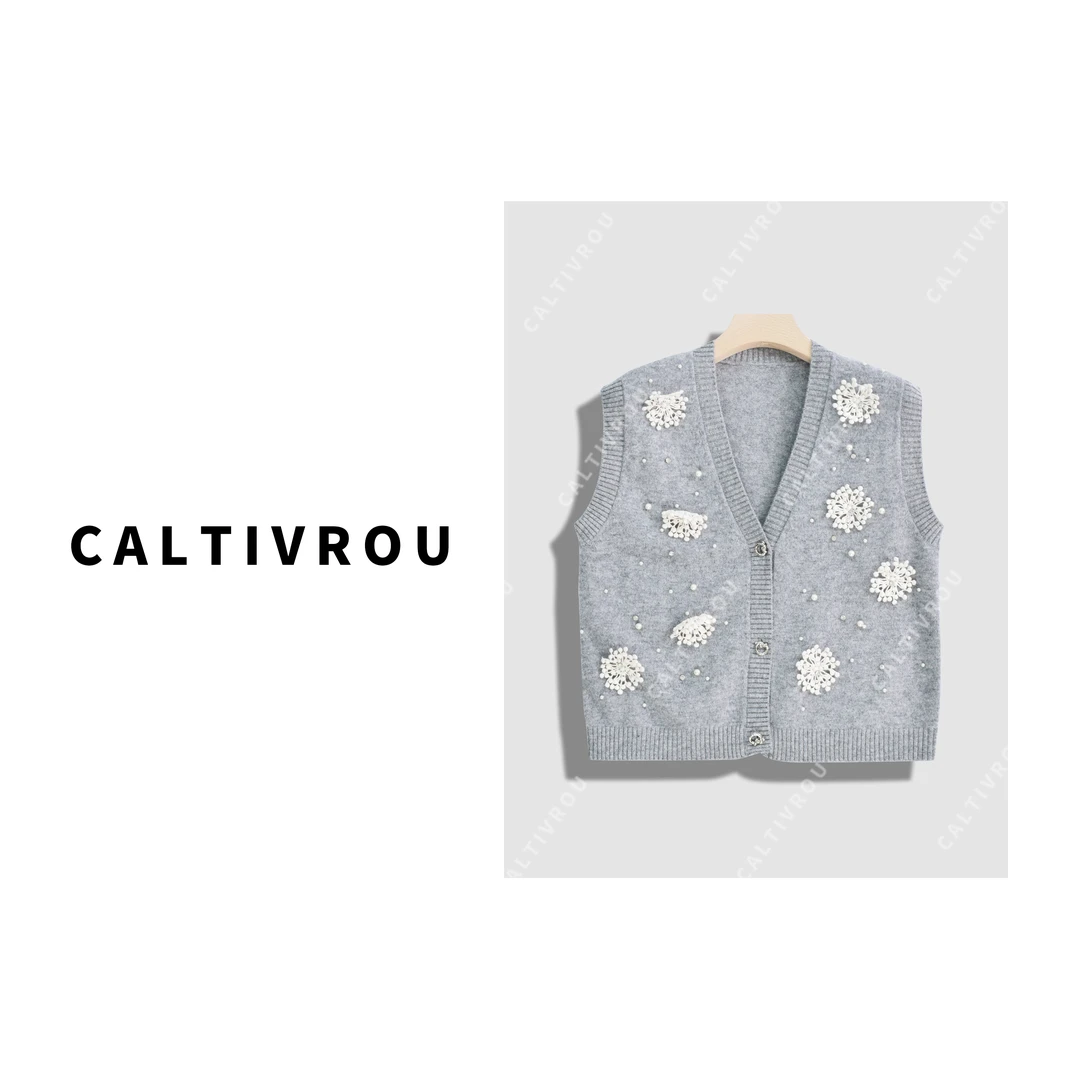 Caltivrou【现货】秋杏月重工钉珠马甲女毛衣外穿Y12984-X