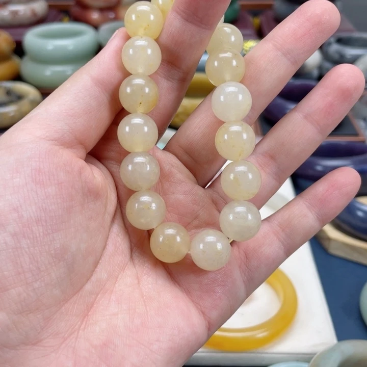 【闪购商品】石英质玉颈饰未镶嵌
