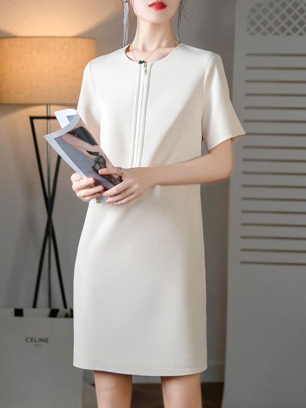 春夏新款连衣裙女简约气质百搭显瘦设计感小个子裙2811