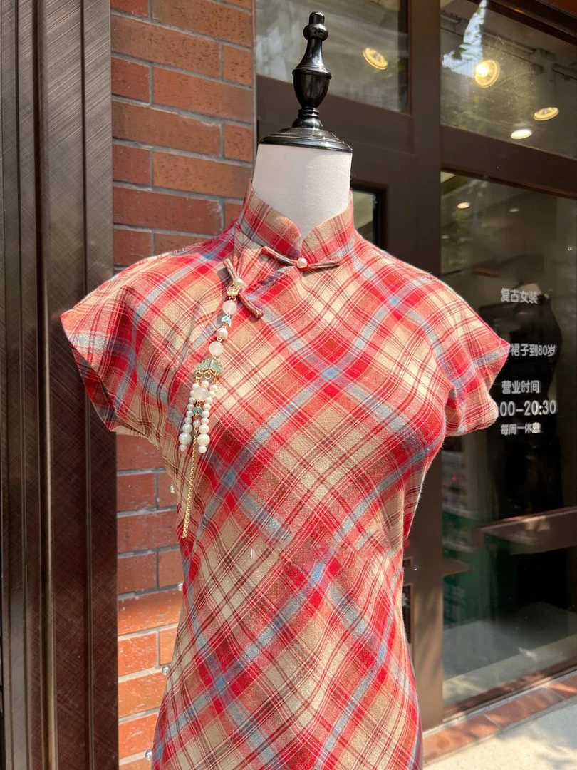 少女复古文艺2025上新旗袍显瘦连衣裙古法新中式格子设计气质