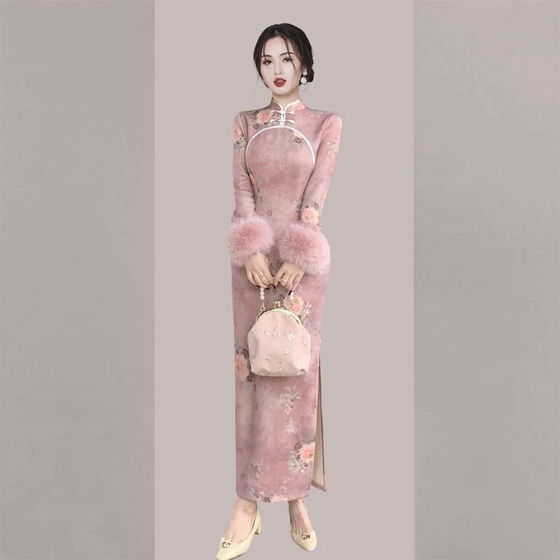 新中式2025秋冬厚款连衣裙粉色敬酒服订婚领证加绒旗袍【粉娇娘】