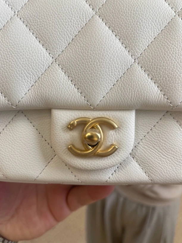 99新 Chanel/香奈儿 Chanel 23p爱心方胖子定金