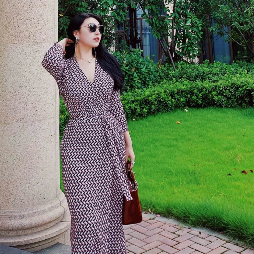 【仟艺】【粉色水晶】水晶麻弹力显瘦气质一片式修身百搭连衣裙