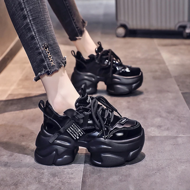 炸街老爹鞋女2025新款秋季加绒鞋子松糕厚底增高运动鞋显脚小女鞋