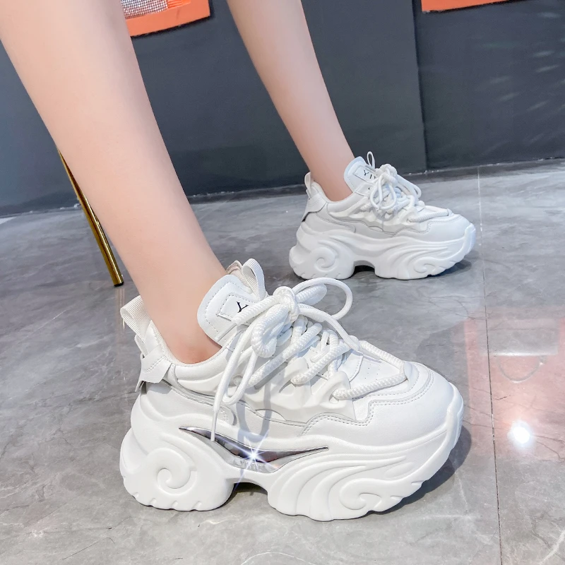 软皮厚底增高网红老爹鞋女款2025新款春季超火百搭休闲运动女鞋子