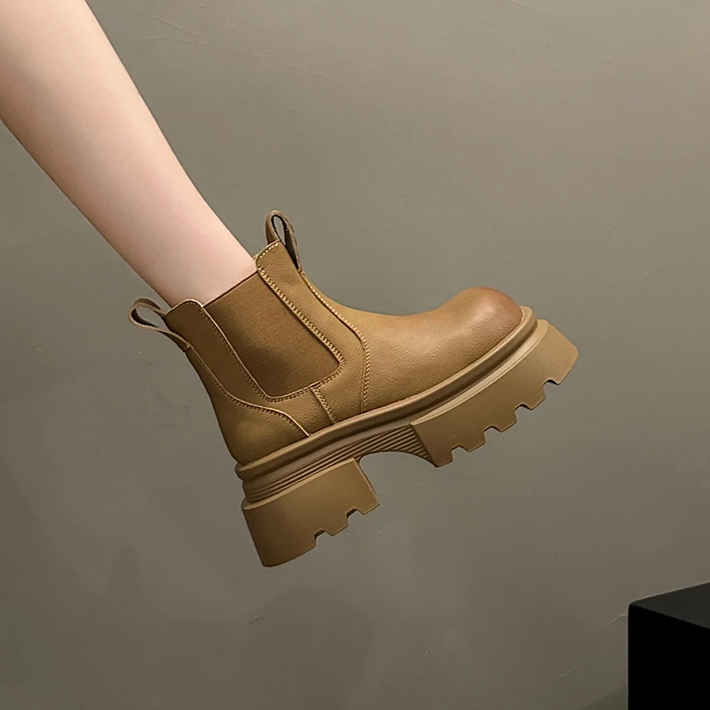 厚底切尔西靴短靴女2024新款春秋单靴马丁靴女英伦风百搭复古烟筒