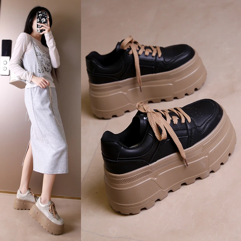 今年爆款老爹鞋女2025新款复古经典百搭厚底女鞋秋冬款炸街休闲鞋