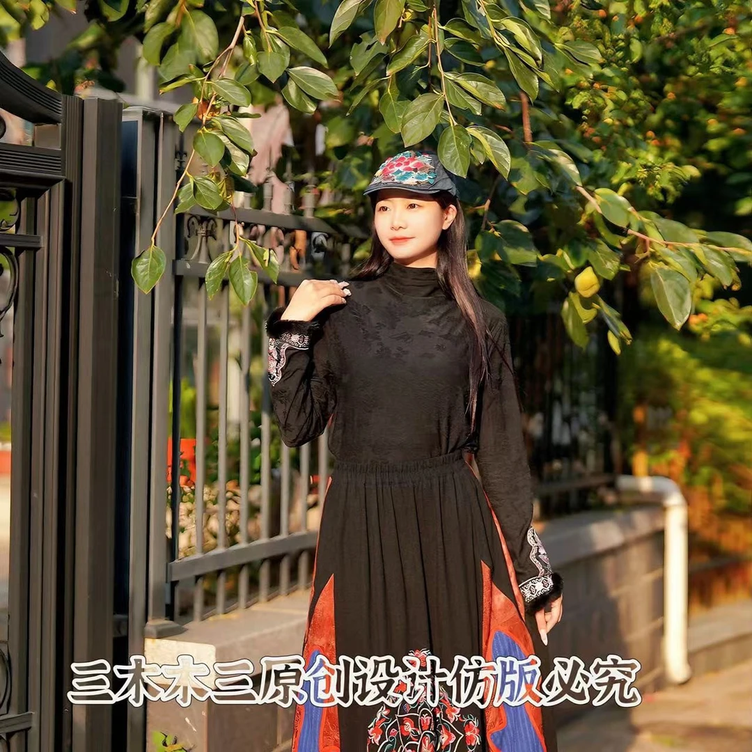 【高领735】秋冬季时尚T恤民族风水貂毛边袖口刺绣保暖打底衫长袖