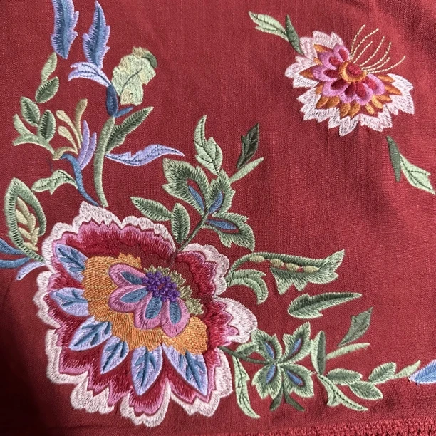 【等风来】四季款一衣多穿民族风红色拼接棉麻绣花长款披肩外披6876