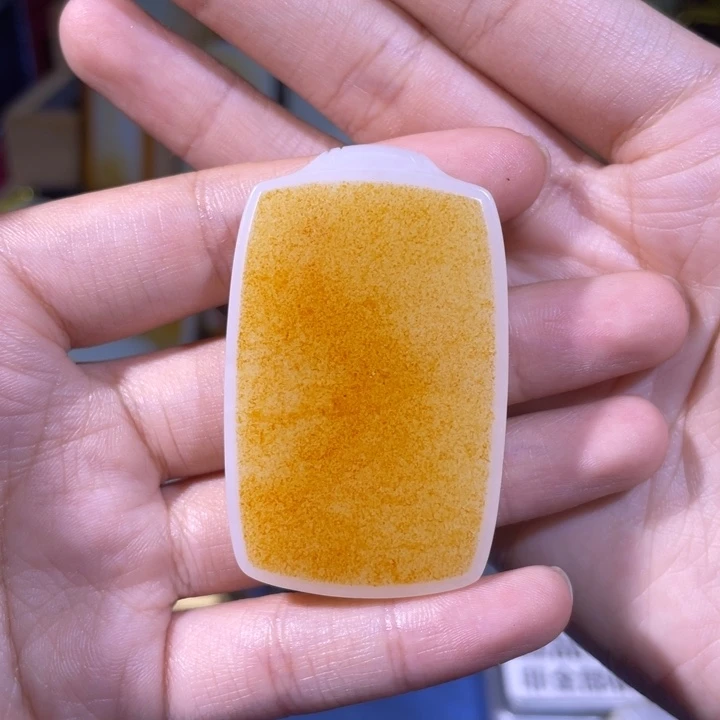 和田玉挂件未镶嵌风***。