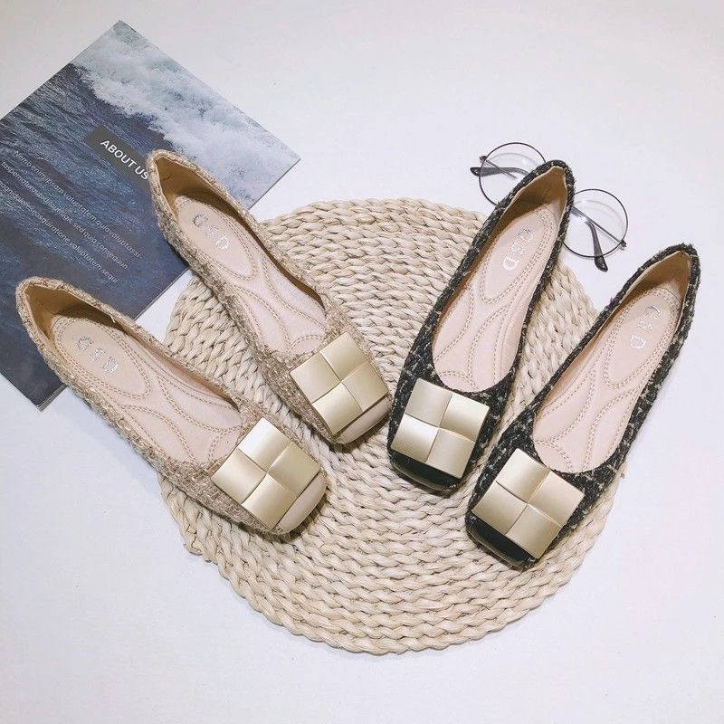 方头平底鞋2024春秋网红透气豆豆鞋时尚大码软底百搭小香风单鞋