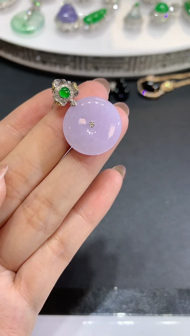 【闪购商品】翡翠吊坠(不含链)18K金镶嵌C62 紫货有一定色差