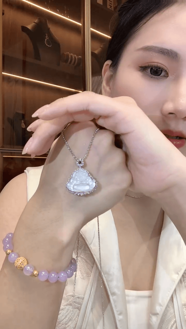 【闪购商品】翡翠吊坠(不含链)18K金镶嵌C55
