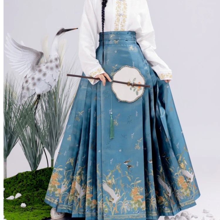 媚海棠【鹤飞燕舞】重工织金仿妆花传统马面裙国风明制汉服日常