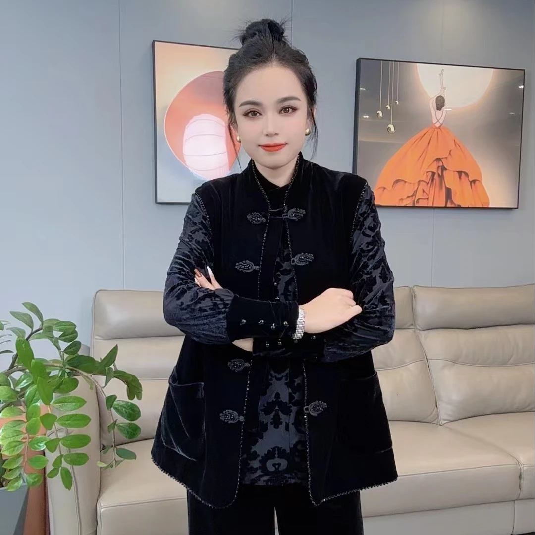 月➕国风中式重工串珠丝绒薄棉马夹盘口设计百搭显瘦黑色复古