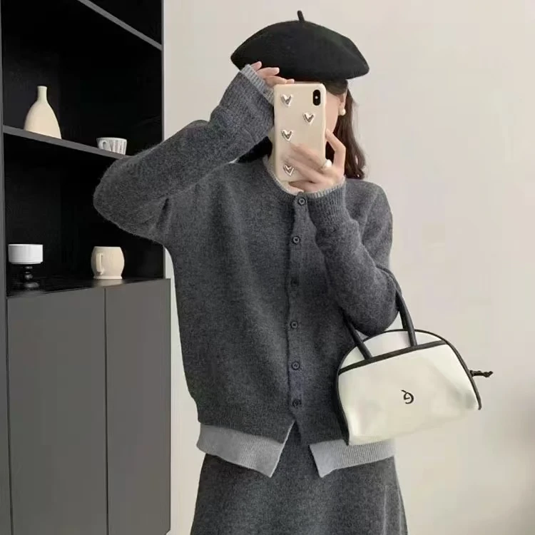 秋冬新款胖mm大码女装时尚百搭假两件开衫加厚毛衣