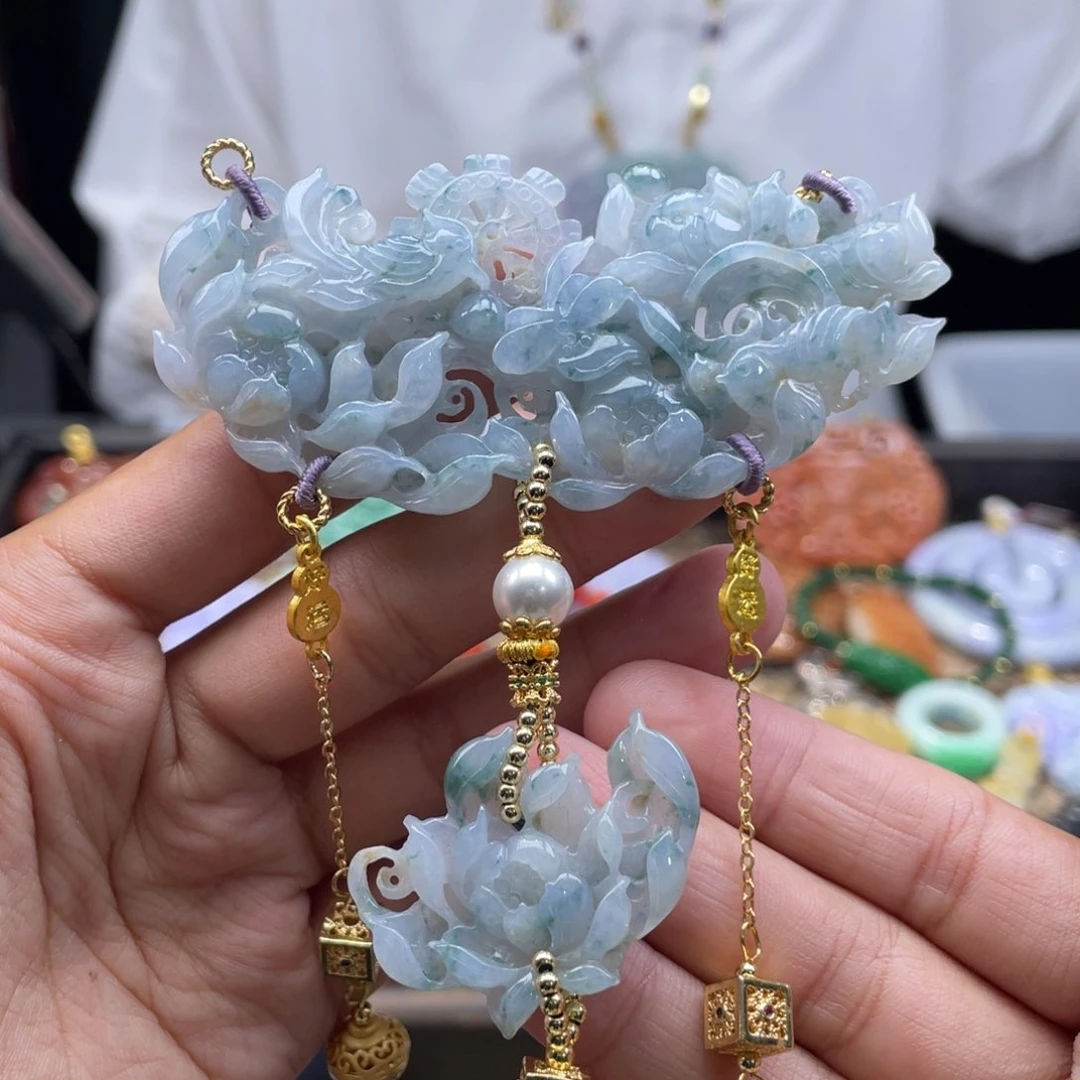 翡翠颈饰未镶嵌代编织