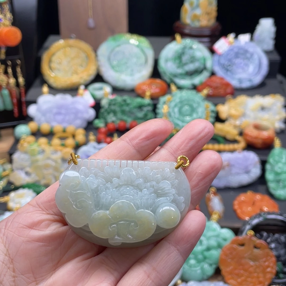 翡翠颈饰未镶嵌代编织