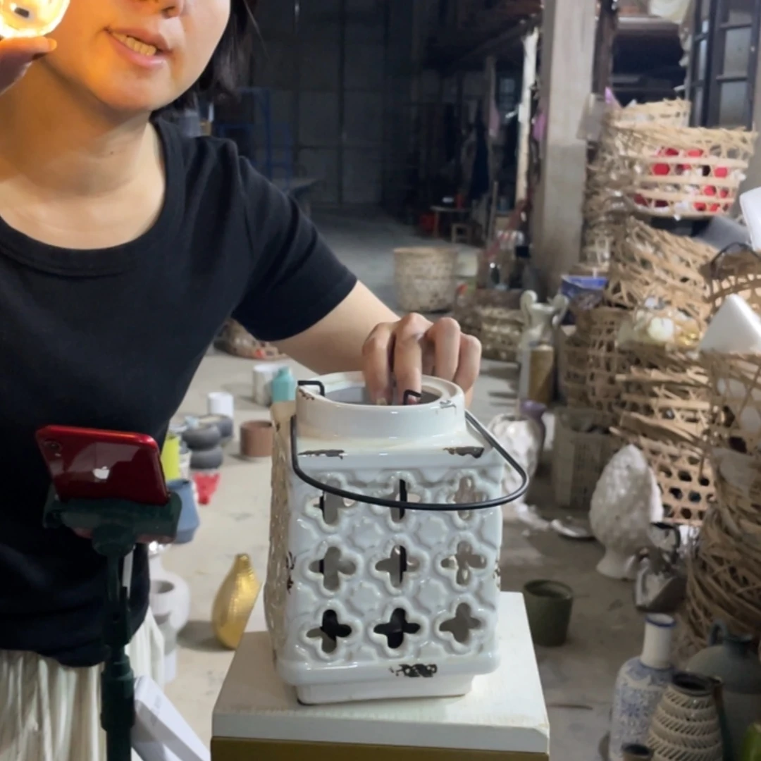 【闪购商品】12.15微瑕送灯