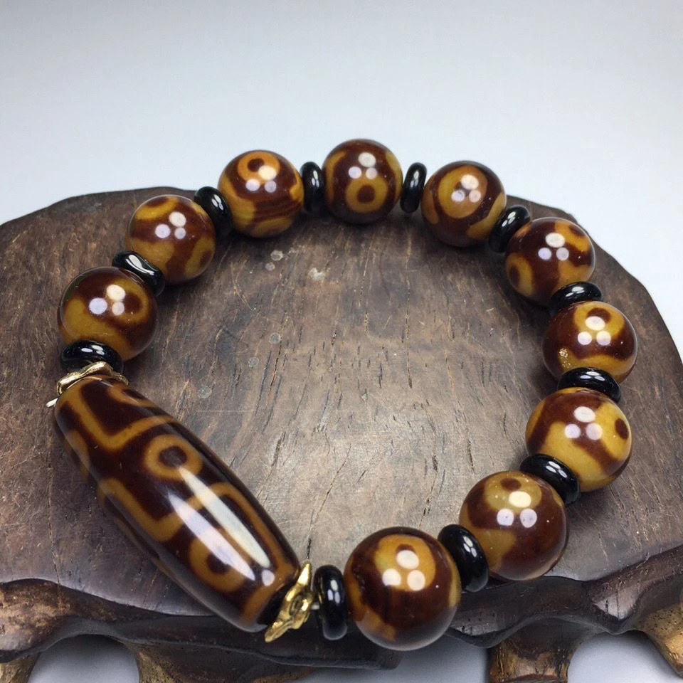 正宗S级九眼天珠天然玉化九眼藏珠手串