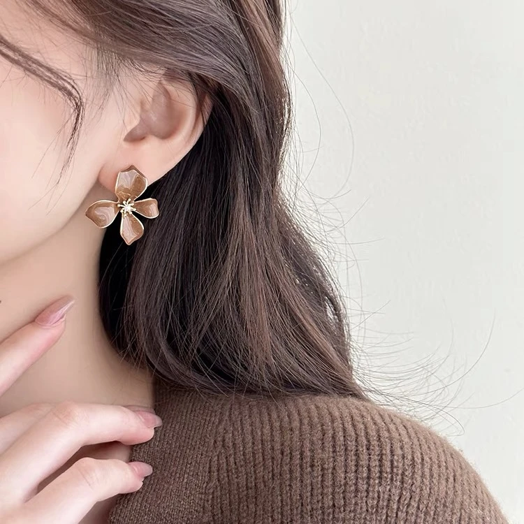 铜合金耳饰 叁拾 法式时尚美拉德色系花朵小众滴釉耳钉