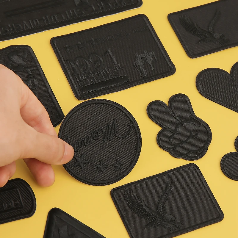 黑色刺绣贴羽绒服补丁贴布贴衣服修补贴自粘免缝补破洞无痕修复