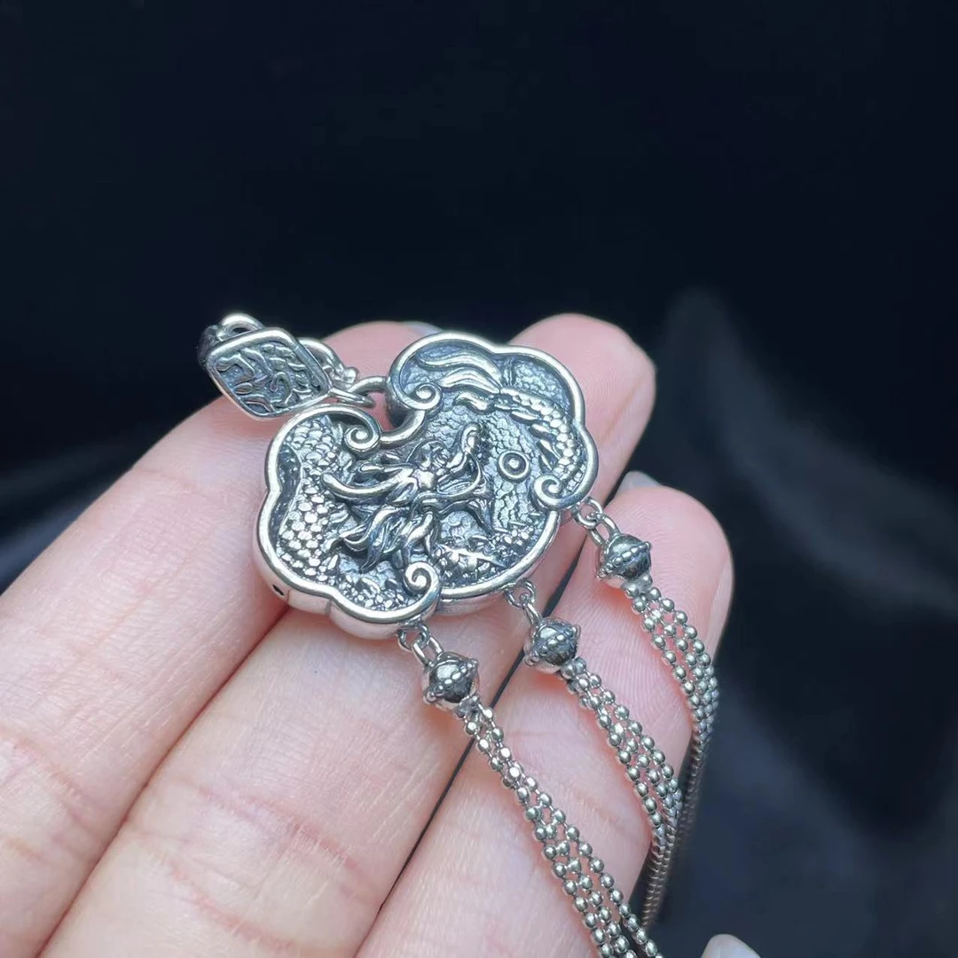 925银银制品 【曹掌柜精选】22 G3480-s925吊坠--多样性发其一