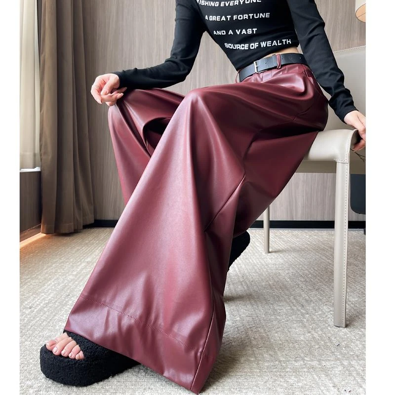 酒红色PU皮裤女秋冬新款高腰垂感西装阔腿裤直筒宽松休闲拖地裙裤