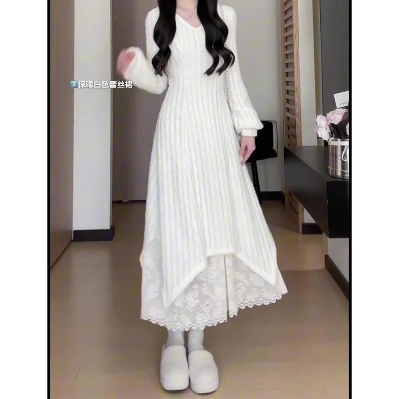 法式白色长袖针织连衣裙女秋冬配大衣内搭打底毛衣裙蕾丝拼接长裙