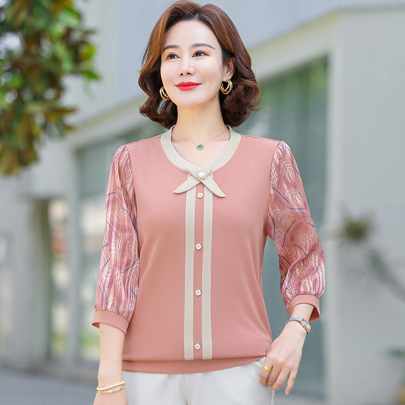 妈妈春装上衣中年妇女长袖打底衫薄40岁50中老年春秋洋气针织小衫