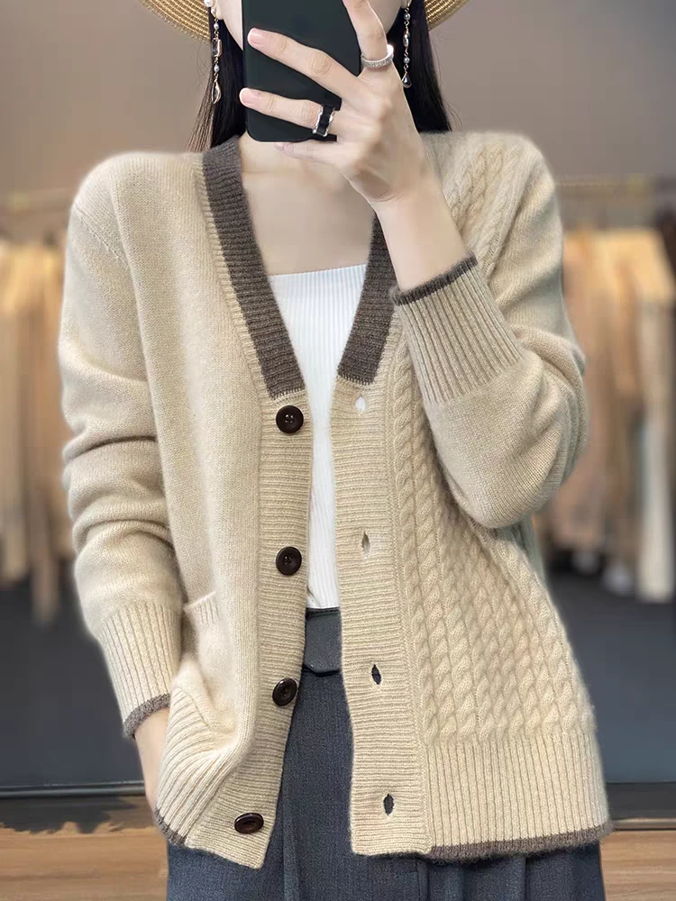 100羊毛厚V领提花扣子开衫外套带兜