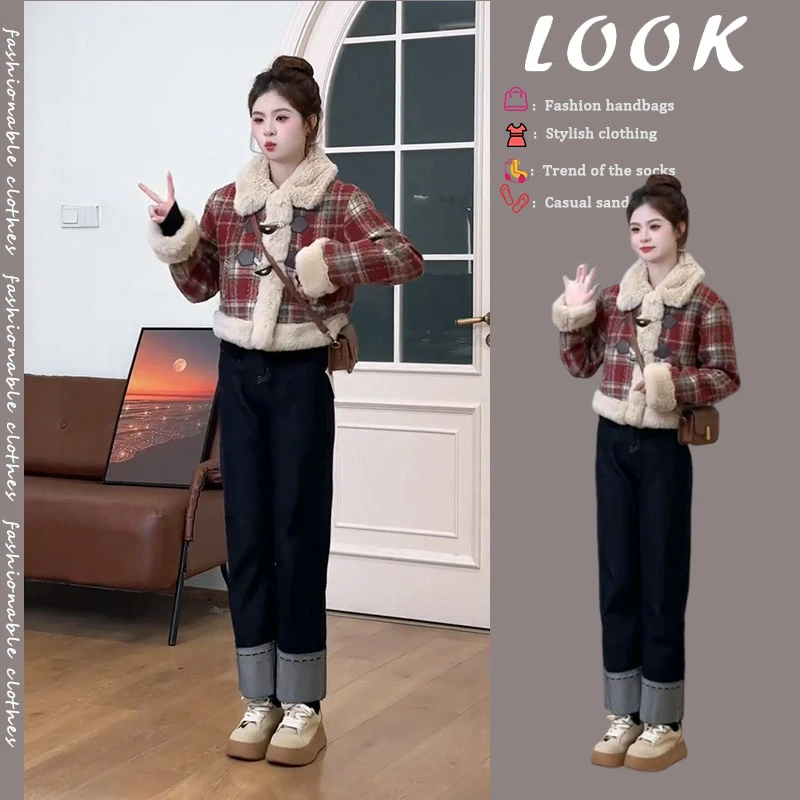 2024秋冬套装女新款过年圣诞复古格纹小香风外套高腰牛仔裤两件套