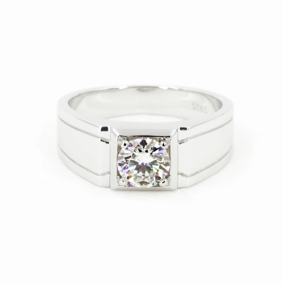 925银莫桑石戒指 寒星款一克拉  轻奢时尚经典气质莫桑石银托男戒