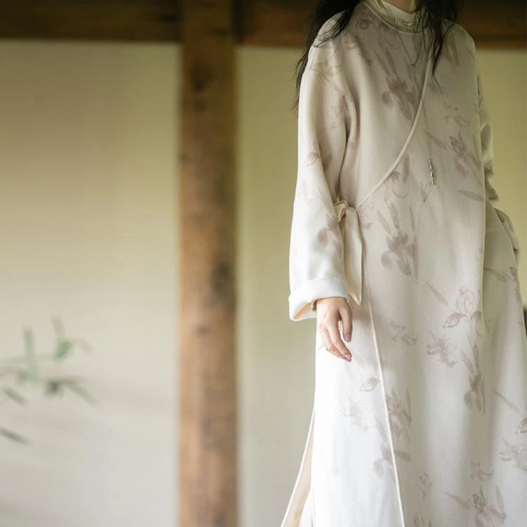 牧衣游原创 印花进口澳毛纯羊毛呢气质双面呢高级感大衣 梨花引