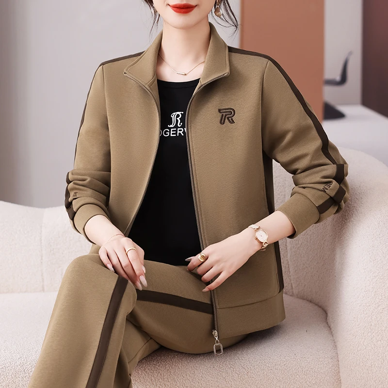 恩狐中年妈妈秋季新款时尚显瘦春秋减龄中老年女运动套装三件套装