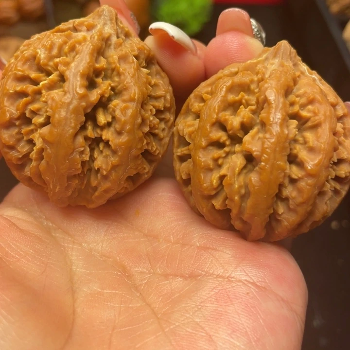 文玩核桃吊坠秦岭山脉核桃