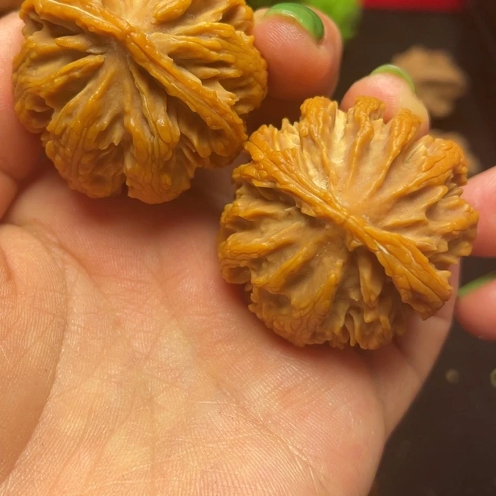 文玩核桃吊坠秦岭核桃核桃