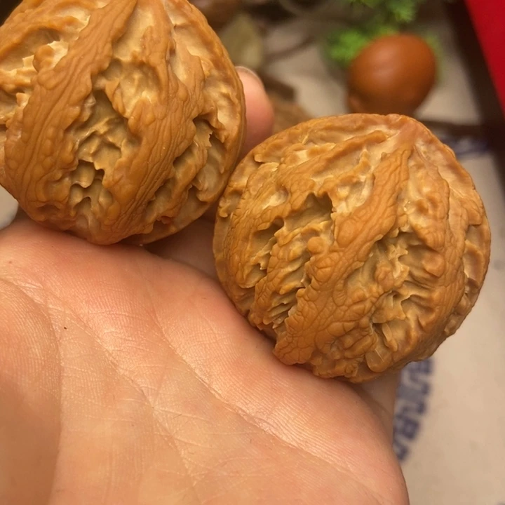 【闪购商品】文玩核桃吊坠秦岭野生核桃