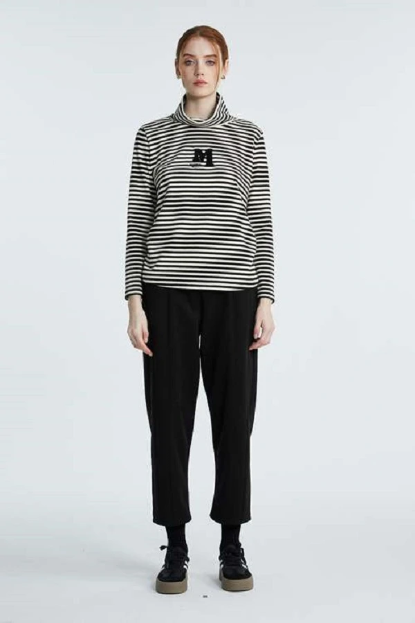 磨毛 水淼/2024冬季新款时尚舒适套头丝绒条纹刺绣小衫  49142