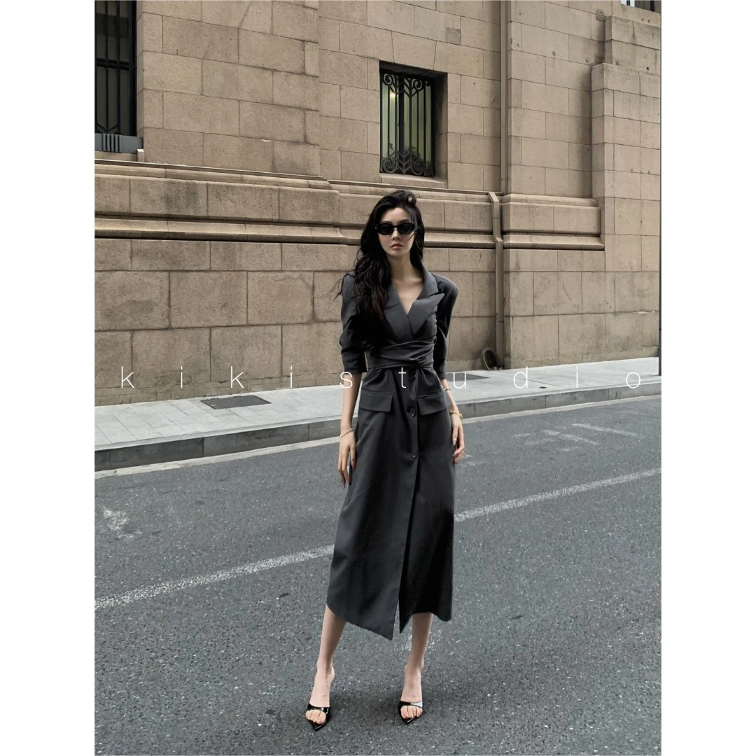 《结构主义》设计师款收腰显瘦西装高腰黑色开叉不规则连衣裙