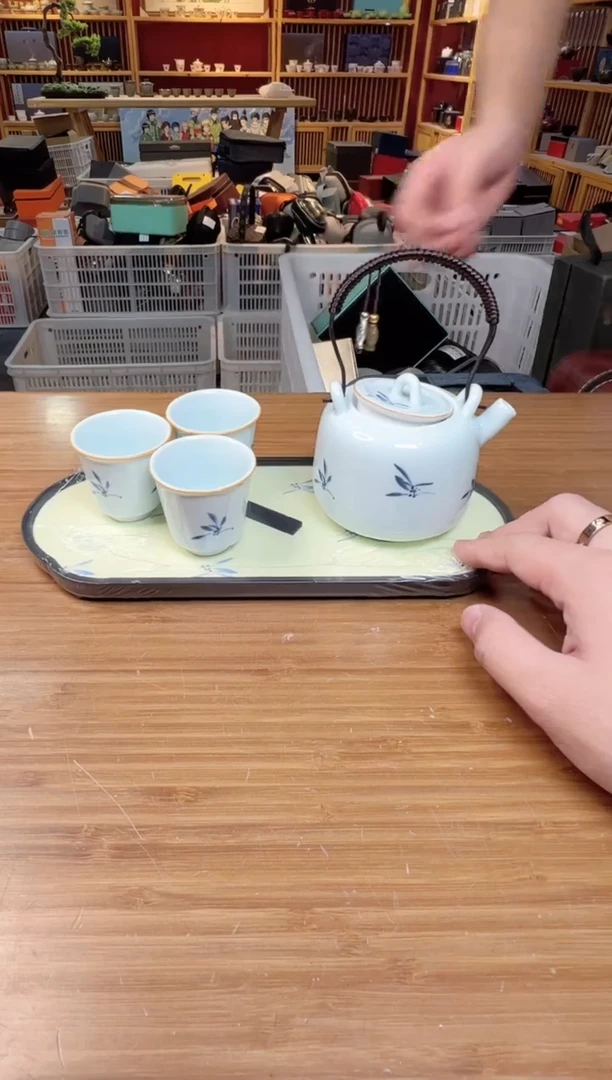 【闪购商品】瓷片瓷制品S11111111111