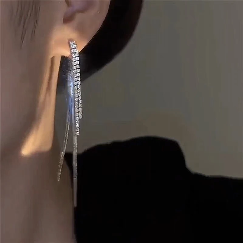 铜合金耳饰 气质轻奢时尚百搭个性精致小众耳饰LY0016