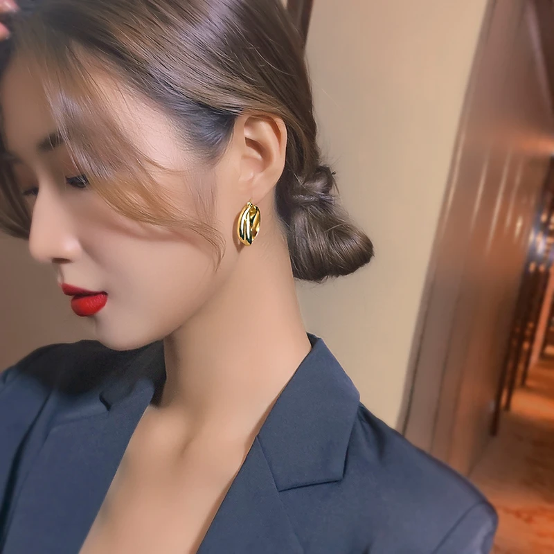 铜合金耳饰 气质轻奢时尚百搭个性精致简约小众耳饰LY0129
